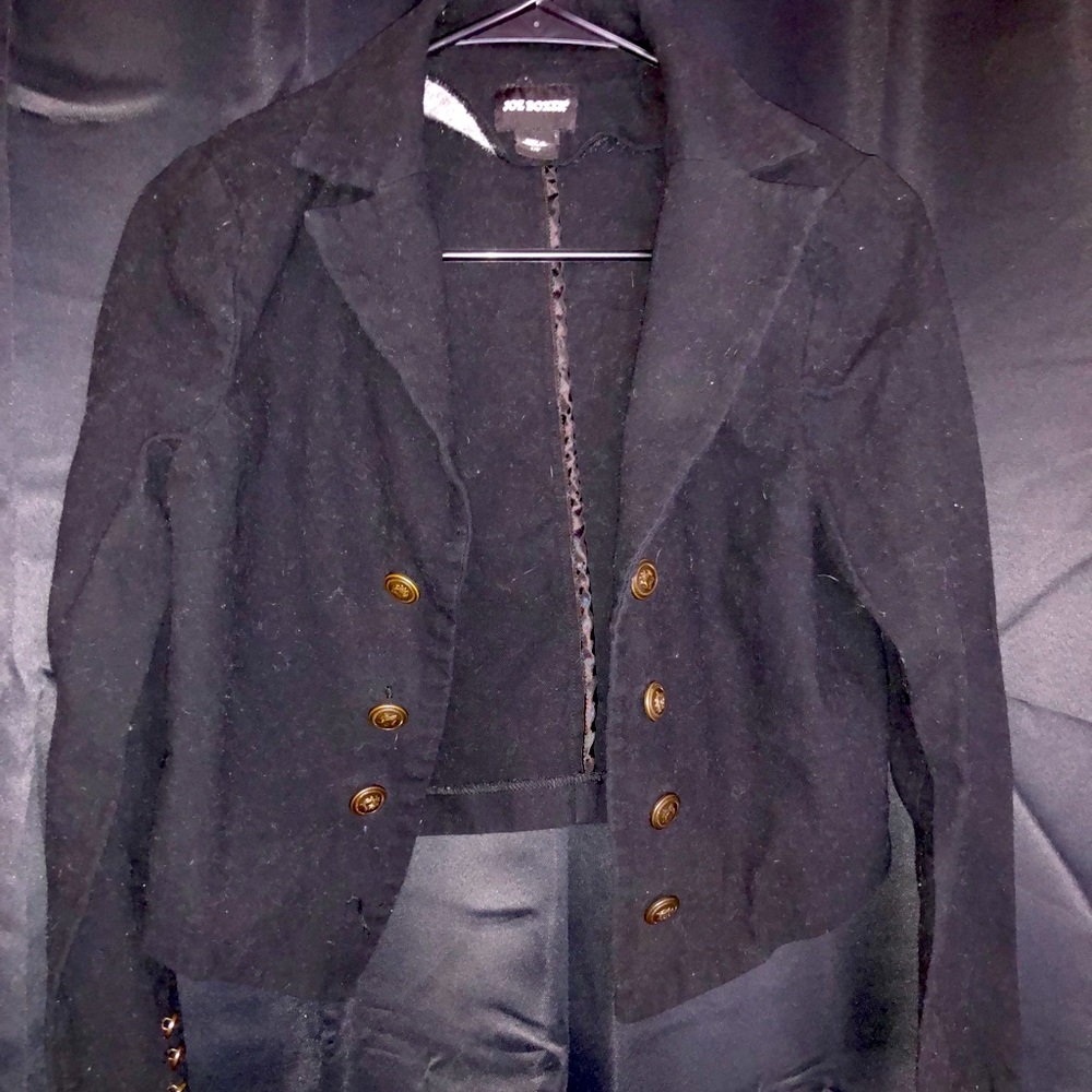Short black jacket